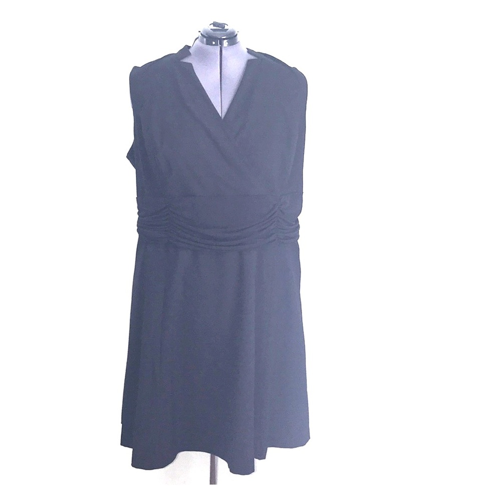 CLEARANCENWT Calvin Klein LBD